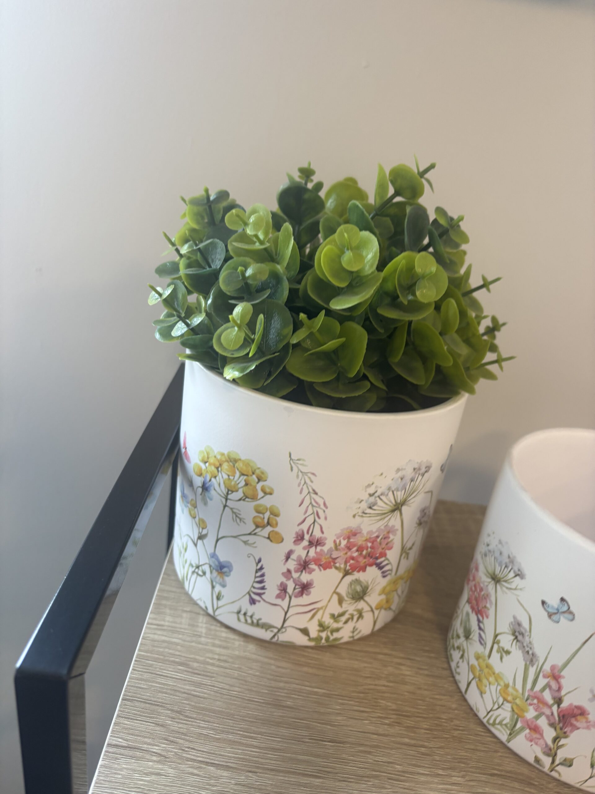 spring meadow pot large