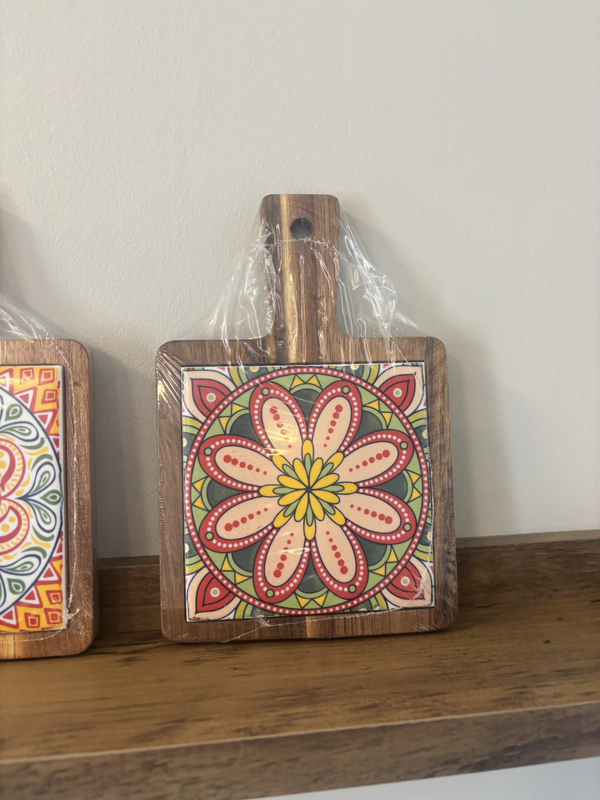 PINK TUSCANY BOARD