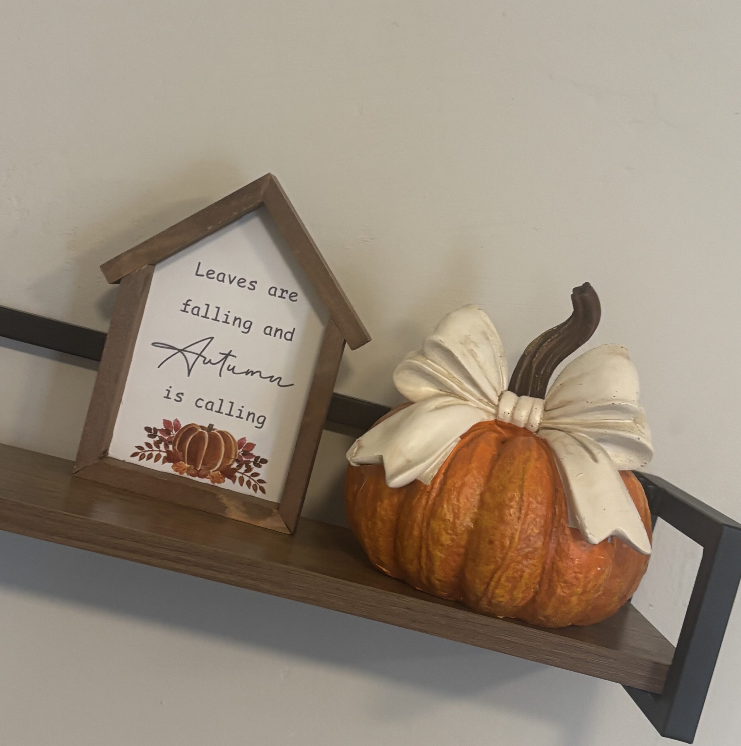 ORANGE PUMPKIN WITH BOW X 2